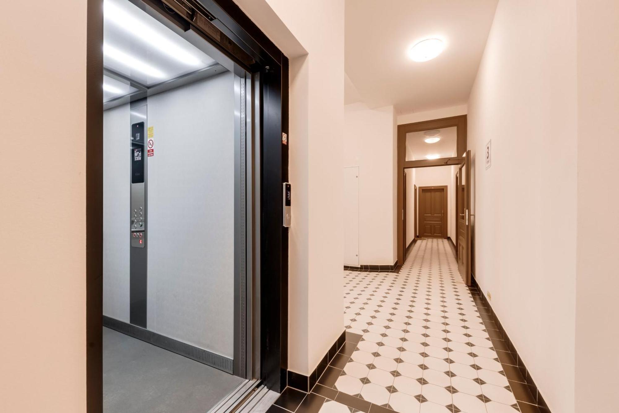 New Town Oases Apartment Prague Extérieur photo