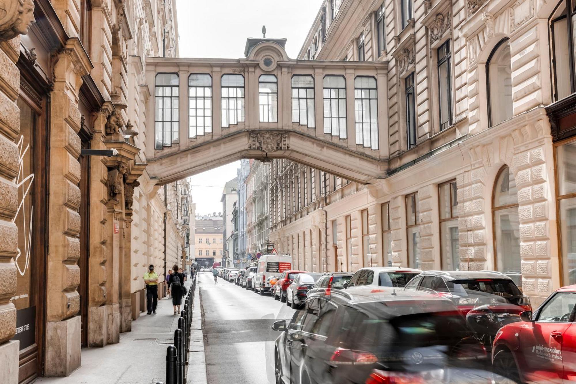New Town Oases Apartment Prague Extérieur photo